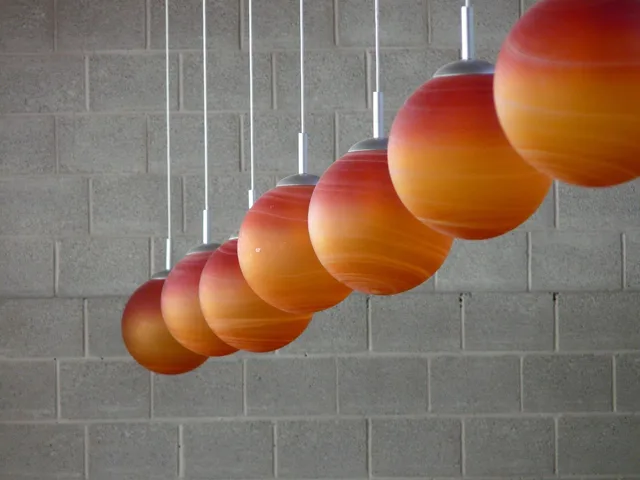 lamps, lighting, light, lamp, setup, wall, hang. Lichtlösungen für kleine Räume vergleichen